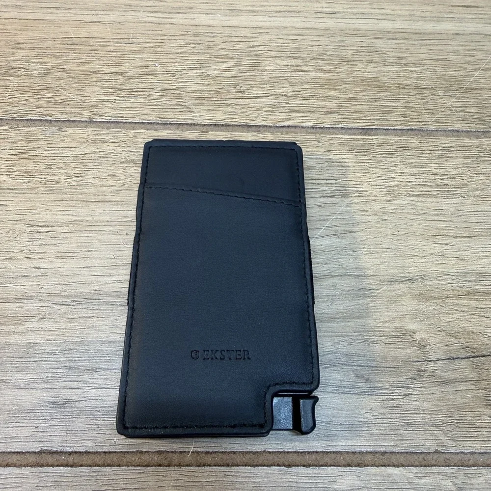Ekster Leather Senate Card Wallet Slim in Nappa Black Smart Cash Cards